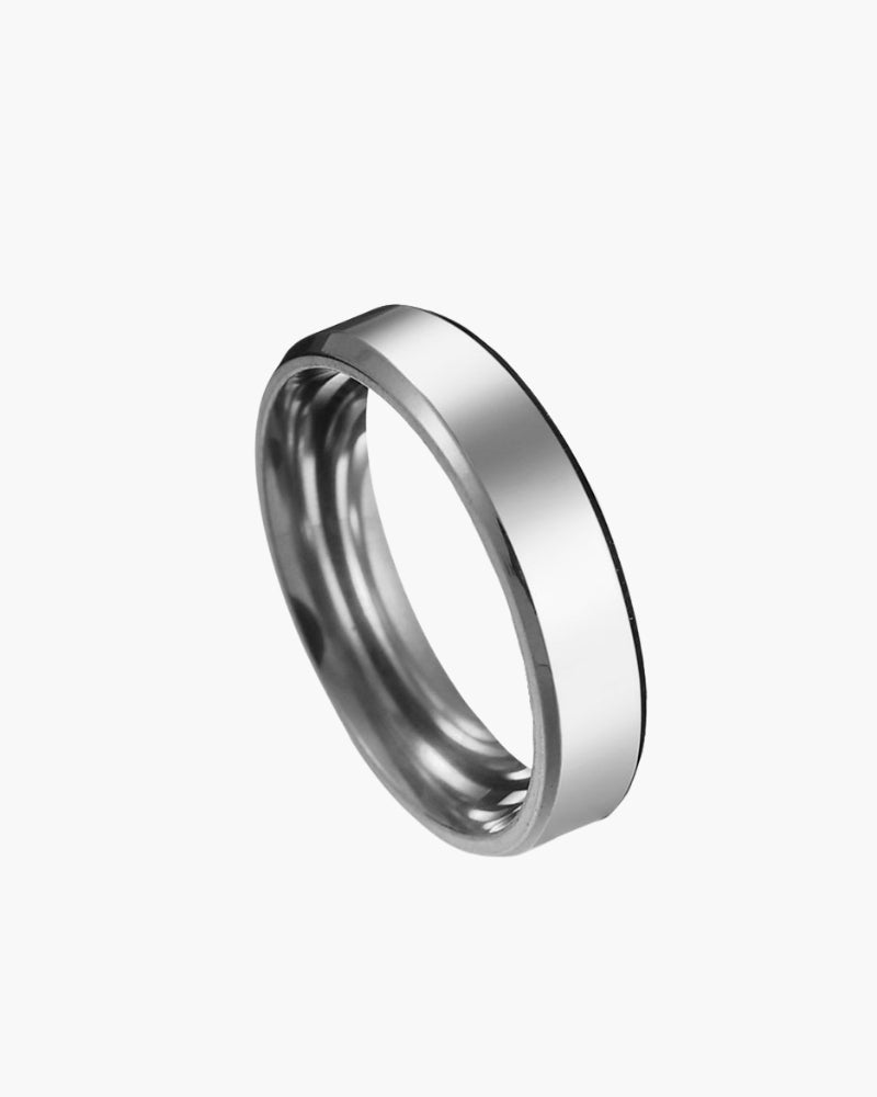 Anello in acciaio Trinity