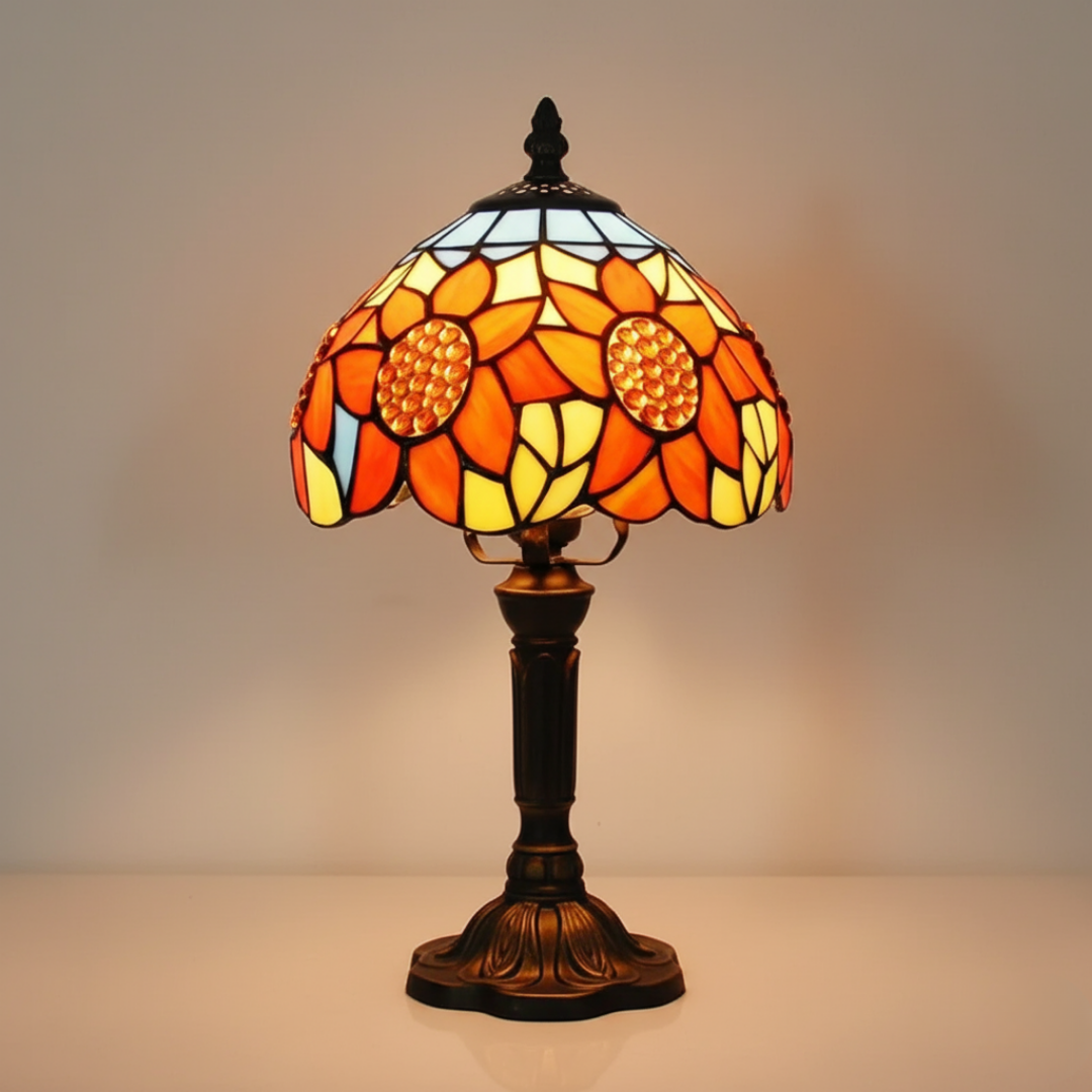 Classic Baroque-Inspired Table Lamp